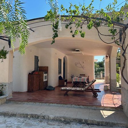 Sol Invictus Est Villa Serranova Ngoại thất bức ảnh