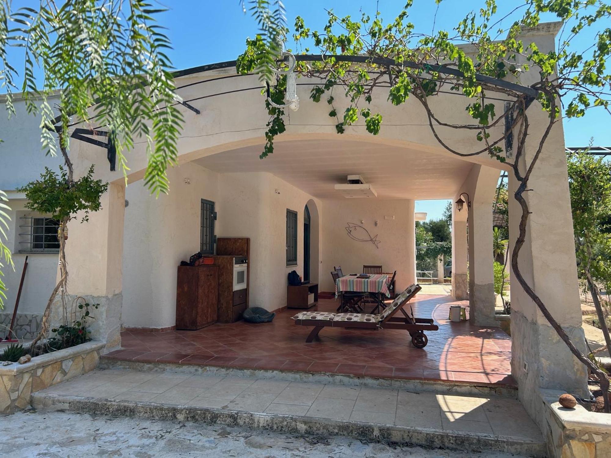 Sol Invictus Est Villa Serranova Ngoại thất bức ảnh