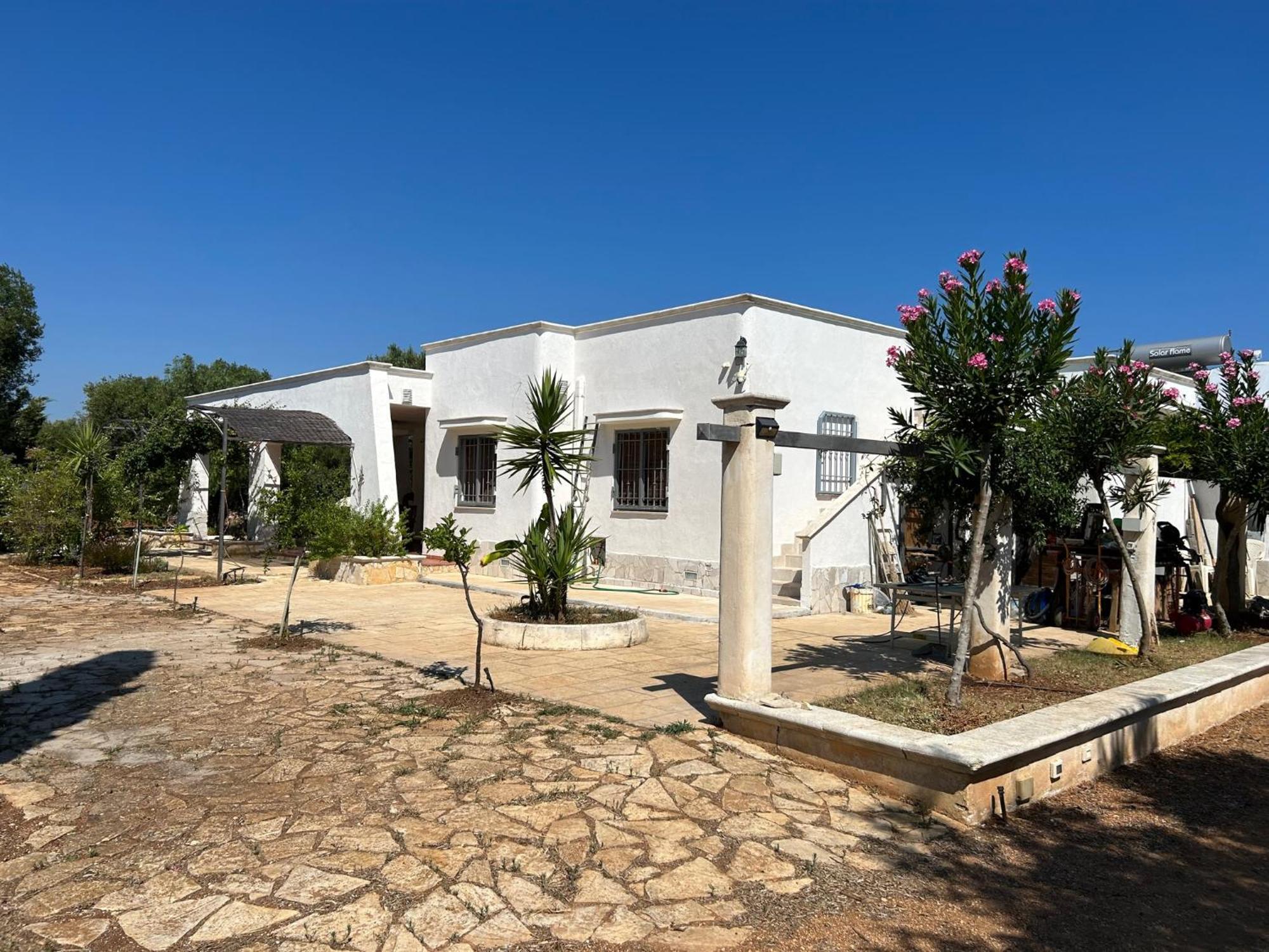 Sol Invictus Est Villa Serranova Ngoại thất bức ảnh