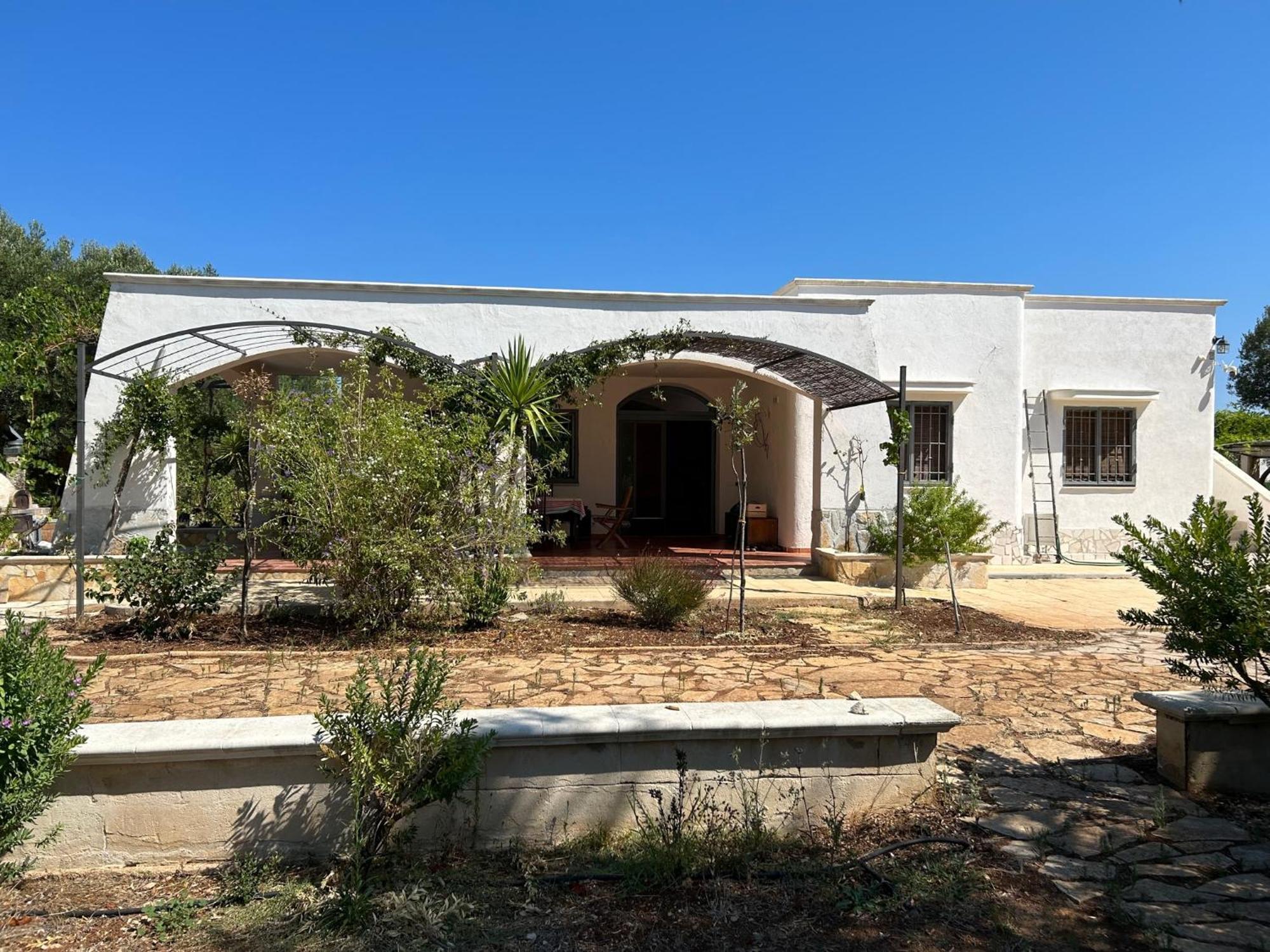 Sol Invictus Est Villa Serranova Ngoại thất bức ảnh